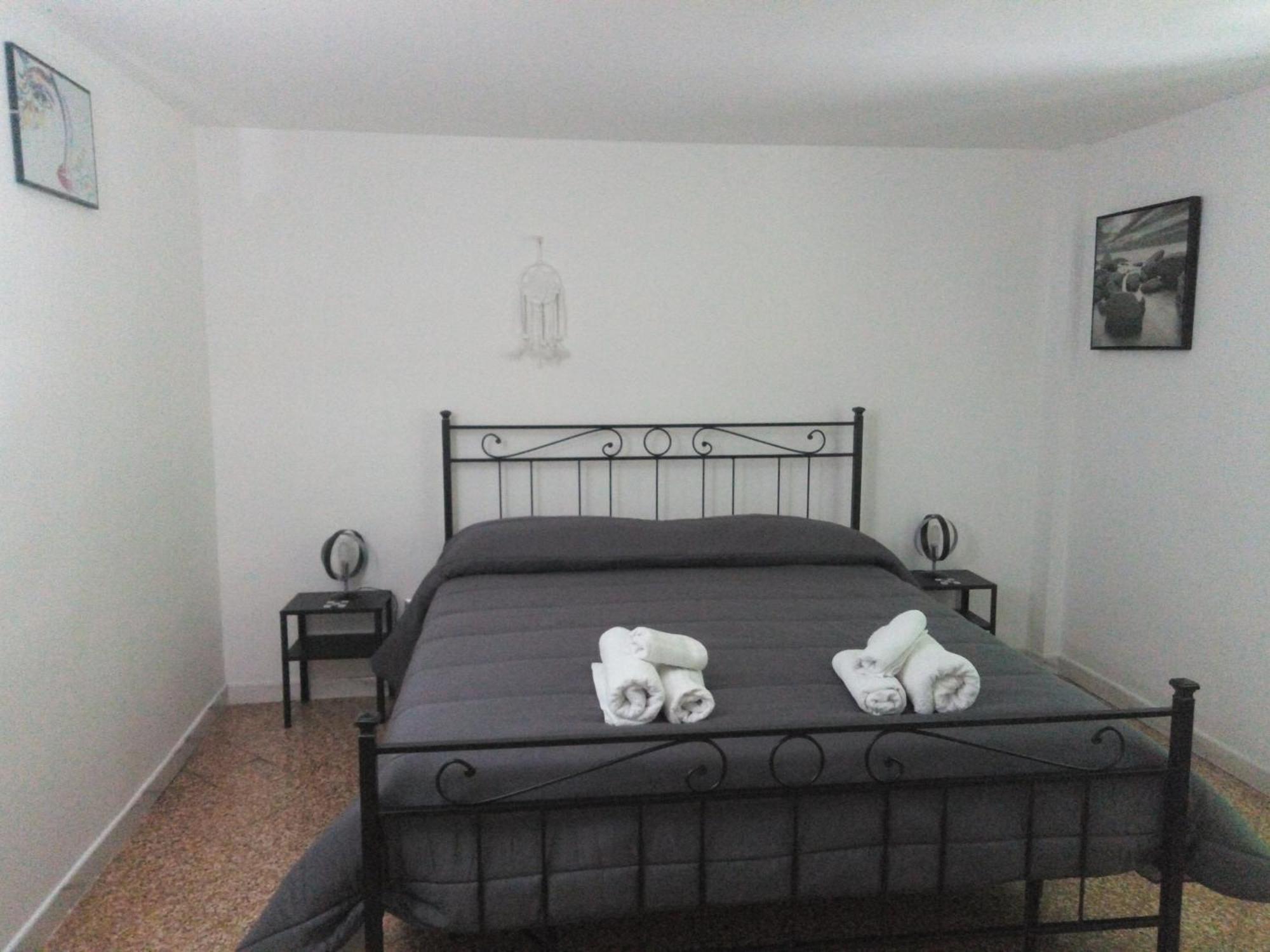 New Rose House Apartman Molfetta Kültér fotó